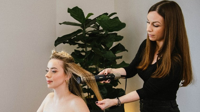 Objectifs cheveux de l’été : lisses, volumineux et stylés en quelques minutes avec le BaByliss Air Wand