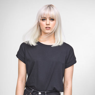 Brosse soufflante multifonction avec embouts interchangeables pour lisser, boucler et apporter du volume dès la racine.