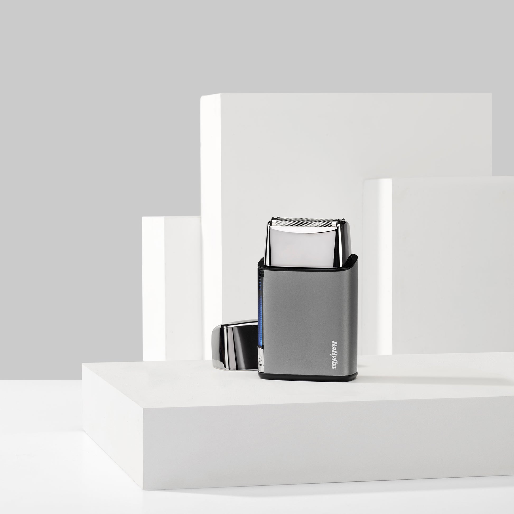 BaByliss Tondeuse sans fil étanche lame titane avec écran LED