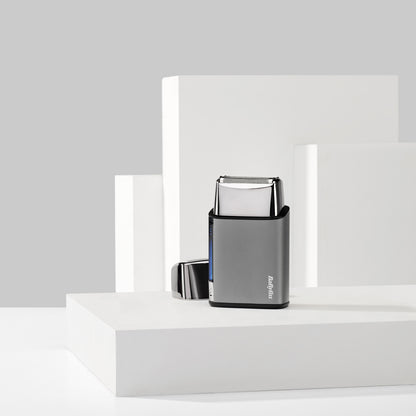 BaByliss Tondeuse sans fil étanche lame titane avec écran LED